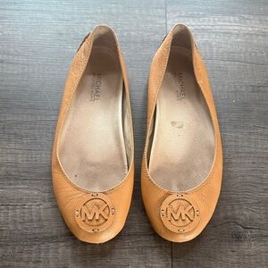 Michael Kors Camel Leather Logo Flats Loafers Women’s 7.5 Comfort Slip On